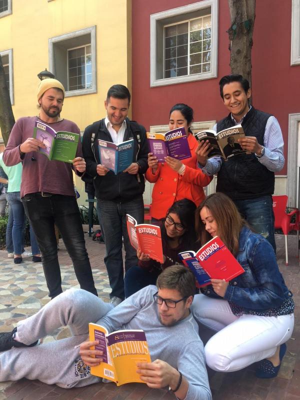 Revista Estudios 123